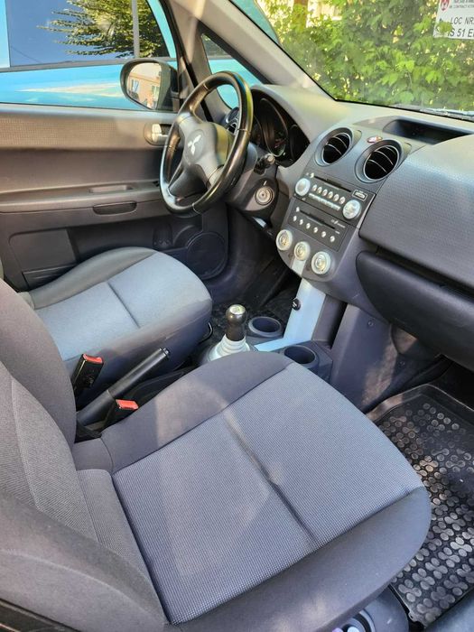MITSUBISHI Colt 2006 — imagine 3