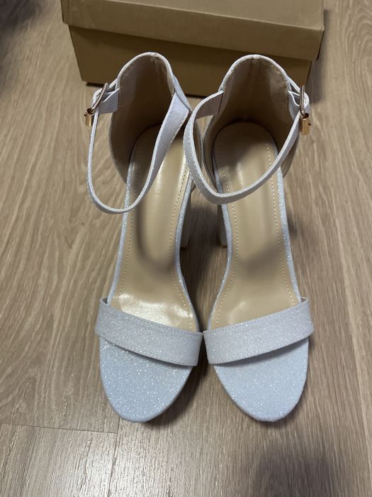 Sandale sclipici comode platforma 36