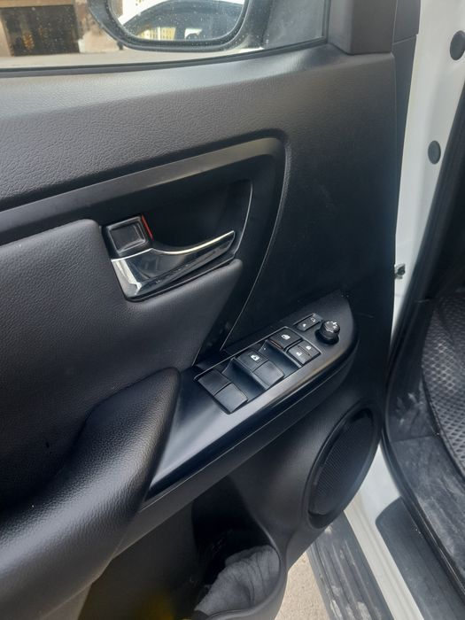 Toyota Fortuner.