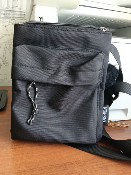 Компакная сумка для гаджетов