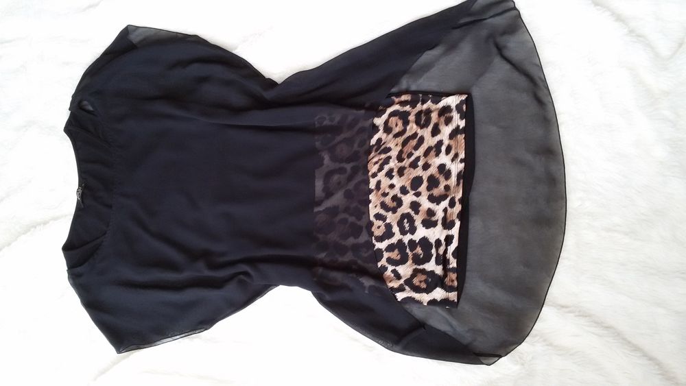 Платье женское..