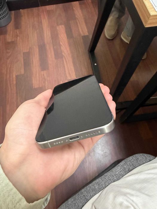 iphone 15 pro max 512 гб 2 та e-sim ўтган LL/A