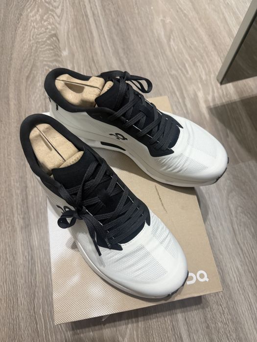 On running кроссовки