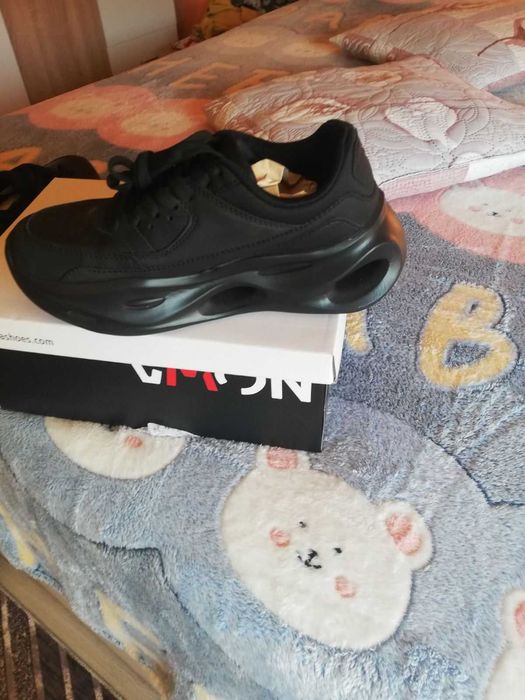 Дамски маратонки