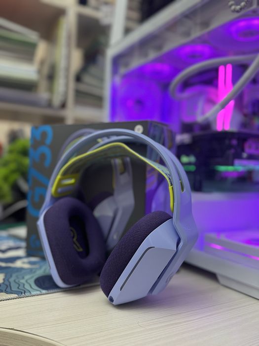Игровые наушники logitech g733