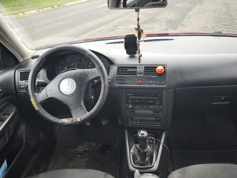 Bora,unic proprietar