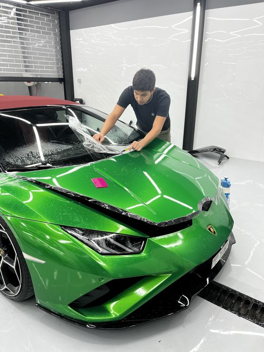 Професиональная оклейка авто. Многолетний опыт с премиальными машинами