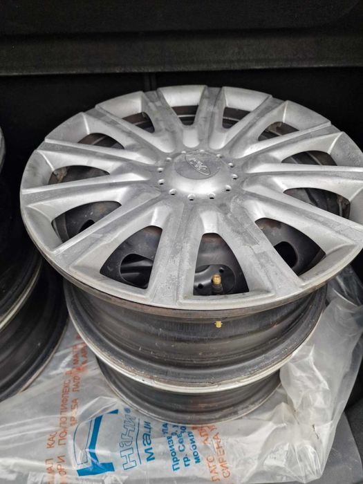 Джанти за Ford B Max 15 цола
