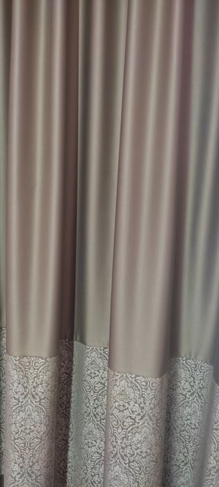Два броя уникални завеси от качествен блекаут декориран с жакард