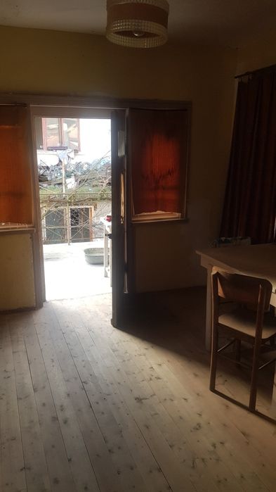 Продава къща в с.Палатово общ.Дупница