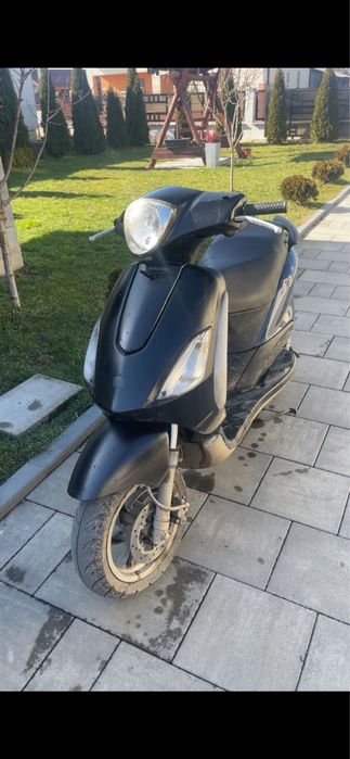 vand scuter piaggio fly 49cc