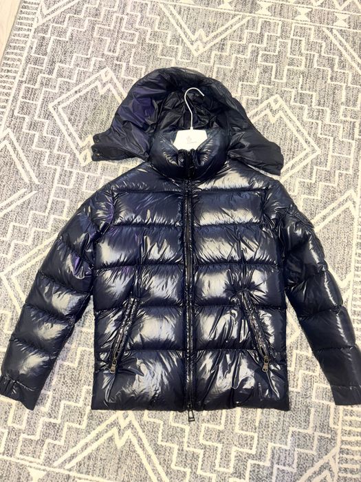 Geacă Moncler Maya, mărimea S, albastru închis