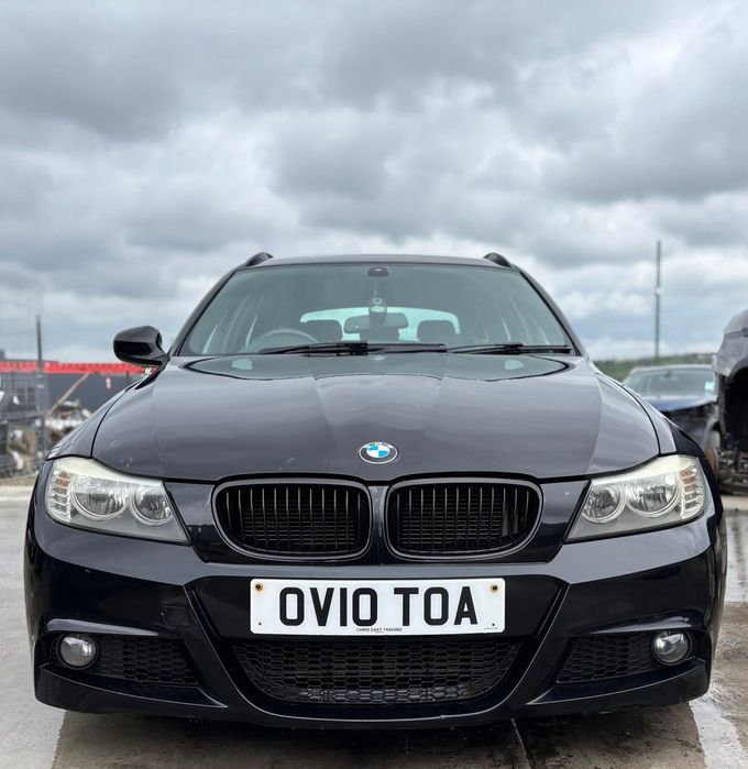 Dezmembrez BMW 320d M Pack E91 LCI 2010,NAVI,Recaro piele stopuri led