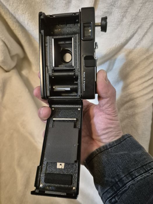 Rollei XF 35 cu obiectiv Sonnar 40mm f2,3