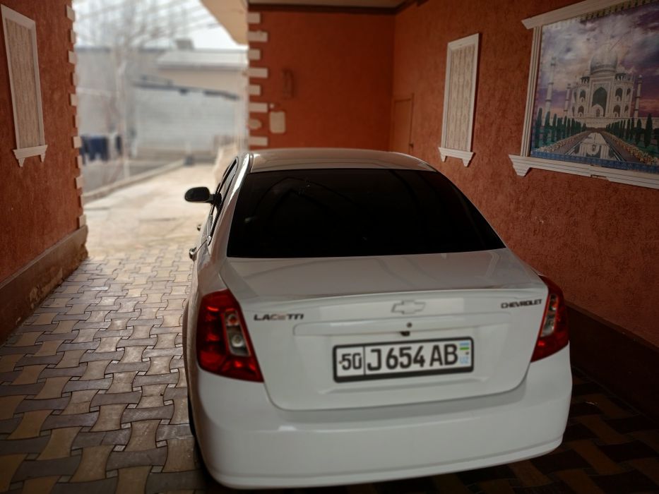 2011 yil 210000 yurgan