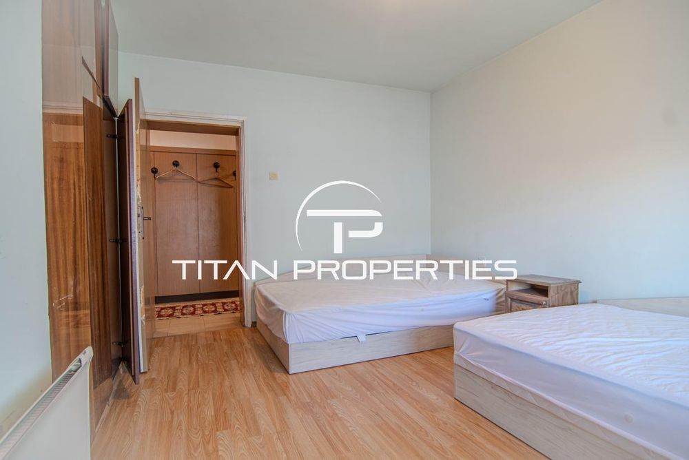 Дава се под наем Четиристаен апартамент в Пловдив, Каменица 1 - 140 кв.м за 510 € - Снимка #2