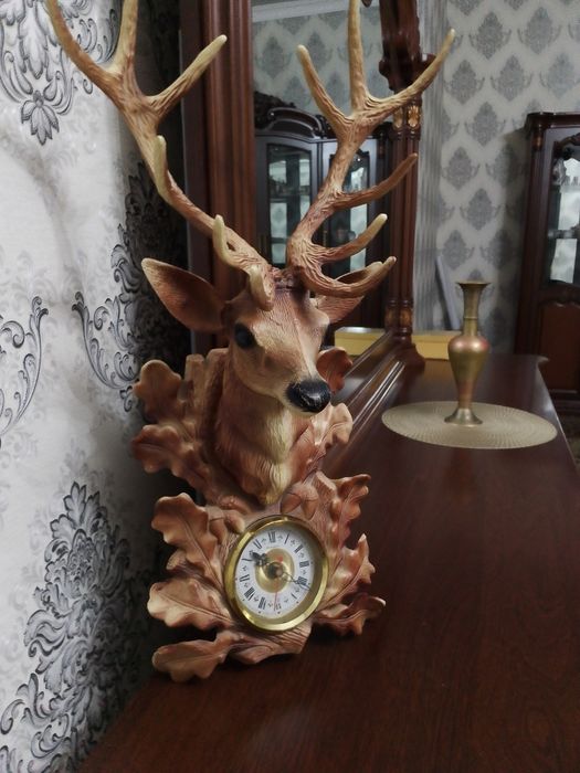 Продаётся часы настенные