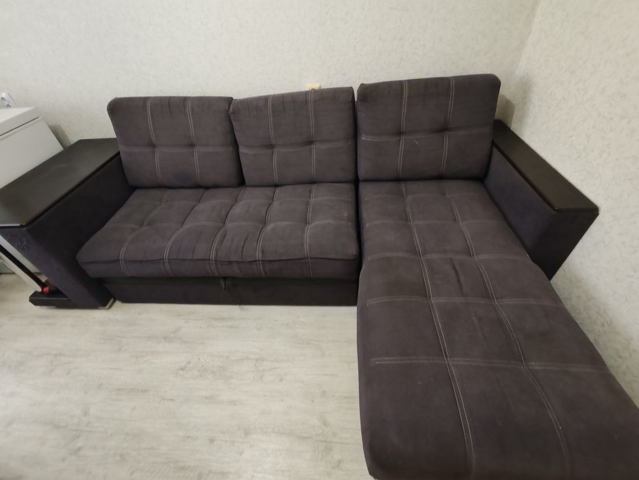 Угловой диван (раскладной)