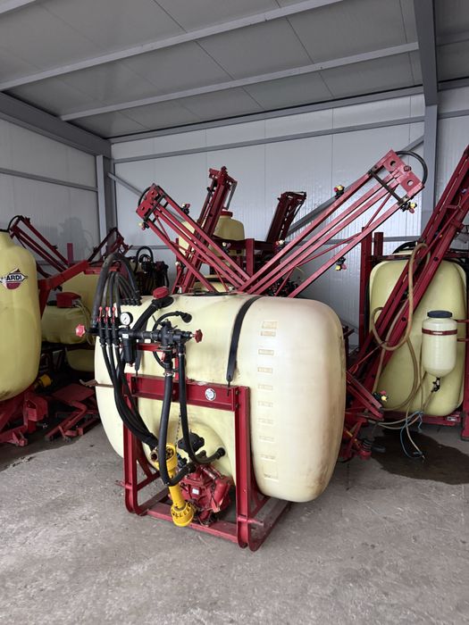 Tractor Met Erbicidat ierbicidat met Hardi Master 800l 1250l Danemarca
