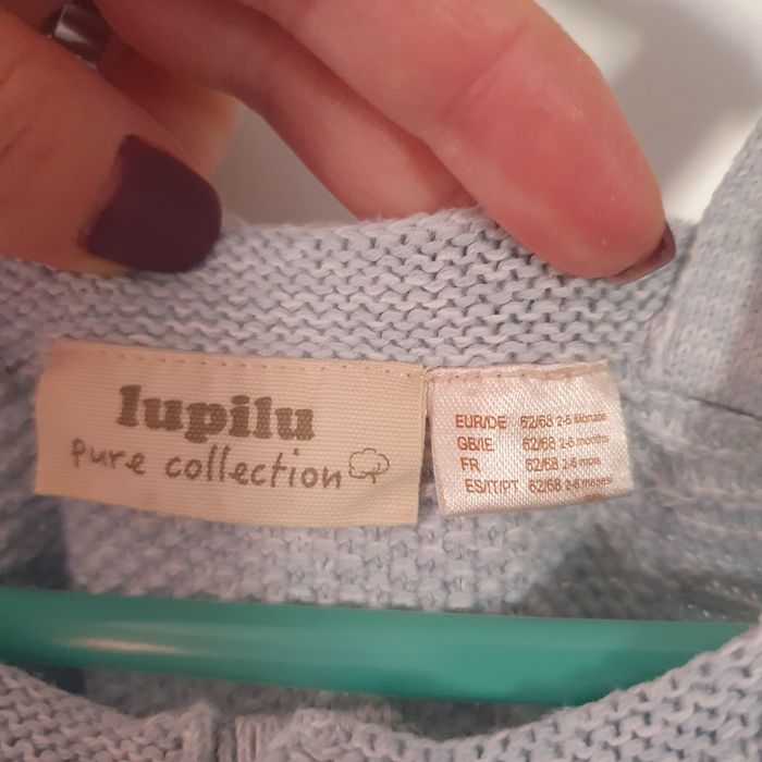 Salopetă tricotată nouă 62/68 unisex