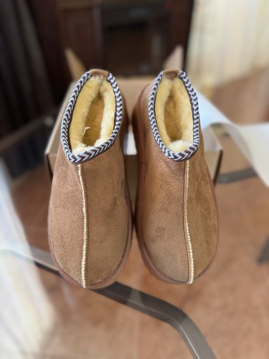 Ghetute imblanite tip UGG 36/ 23-23,5 cm