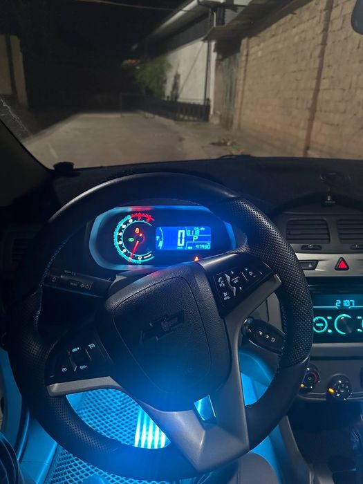 Кобальт 2023 срочна сотилади