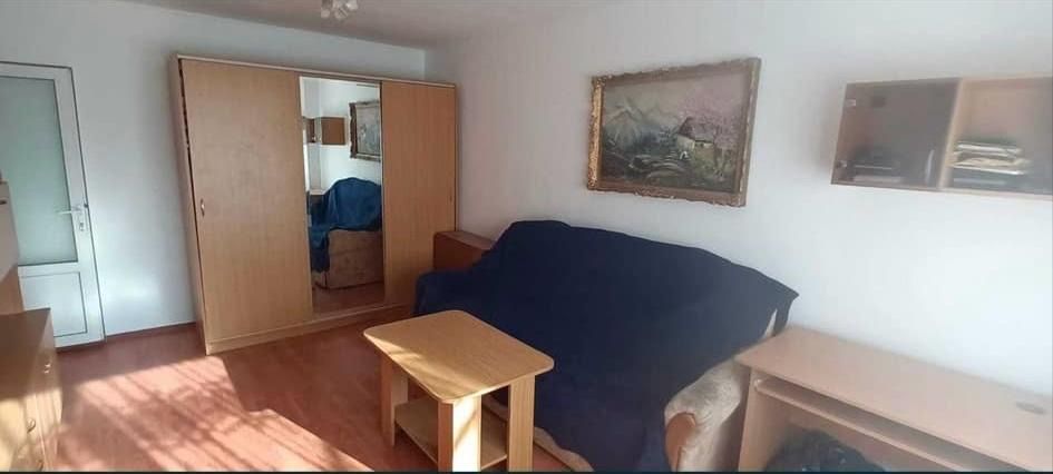 Apartament 2 camere-zona Piata Rogerius-etaj 1-complet mobilat