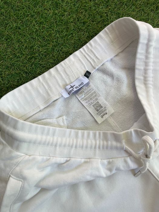 Мъжки къси панталонки : STONE ISLAND White Pant XXL