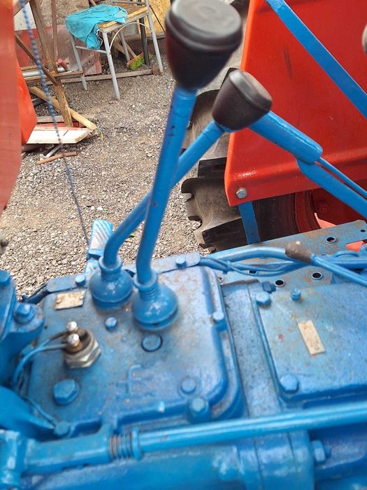 Tractor UTB 445 vr