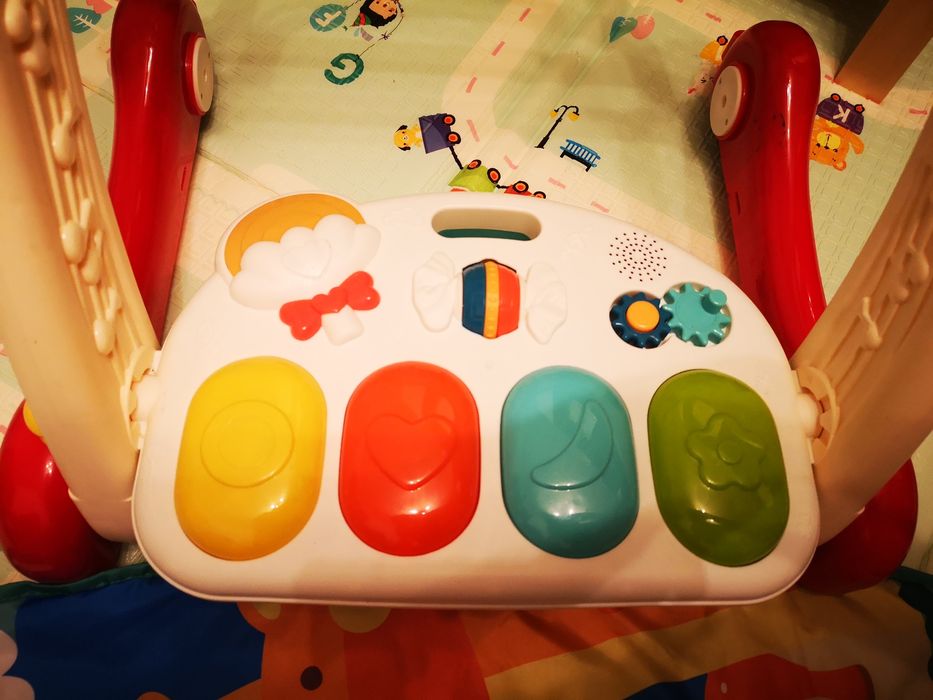 Centru de activități și antemergator