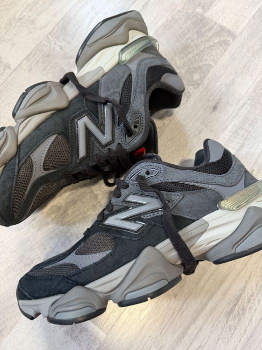 New Balance 9060 Black