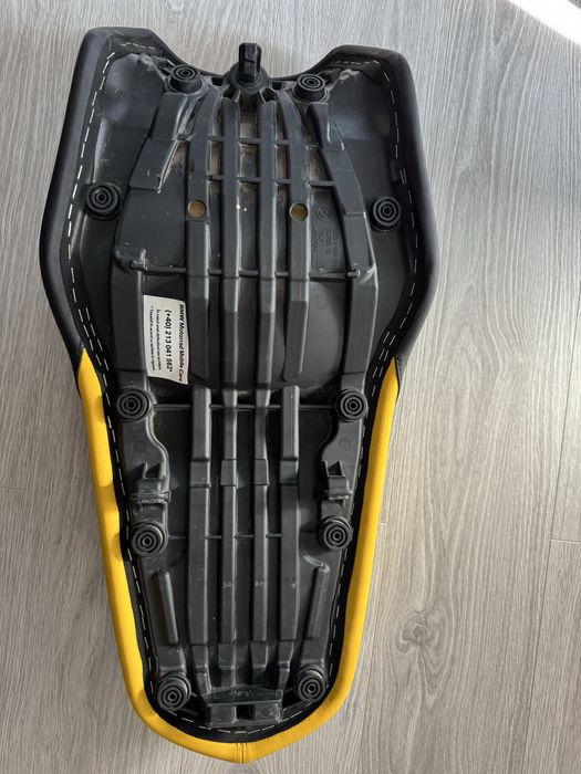 Vând șa BMW F 850 GS 2021 (compatibila și cu F 750 GS, F 850 GS Adventure și F 800 GS (2024+))