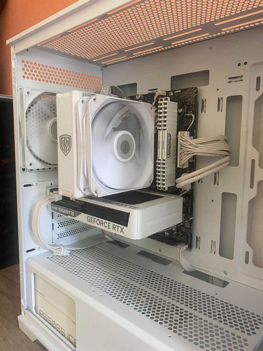 Геймърски | i5 14400F | RTX 5060 | 16GB | 1TB |