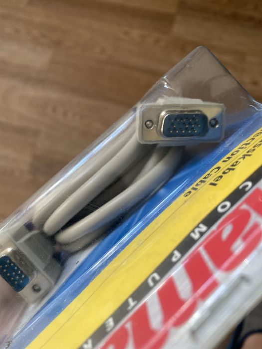 Кабель VGA - VGA