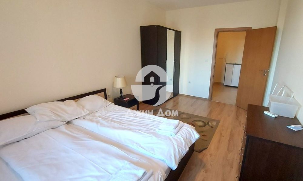 Продава се Тристаен апартамент в Обзор - 100 кв.м за 536 €/кв.м - Снимка #8