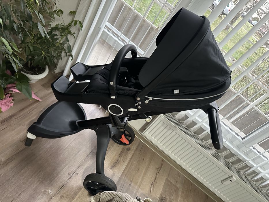 Бебешка количка Stoke explore