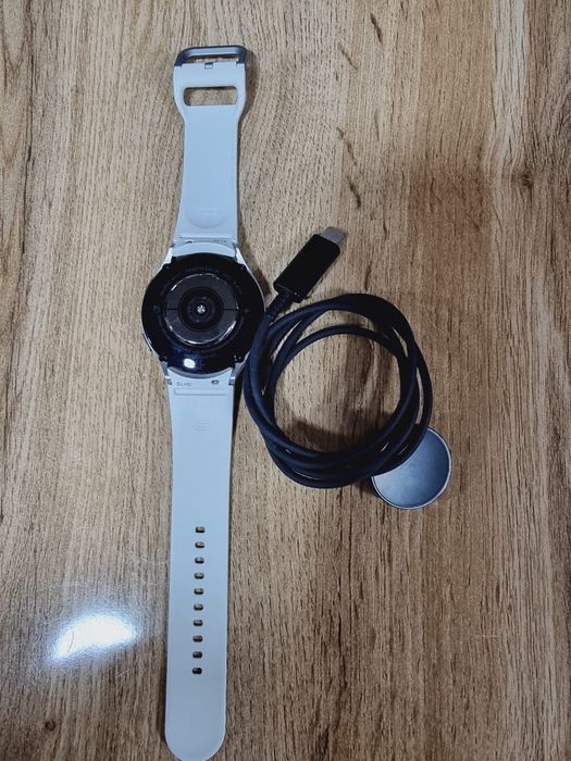 Смарт часы в отличном состоянии