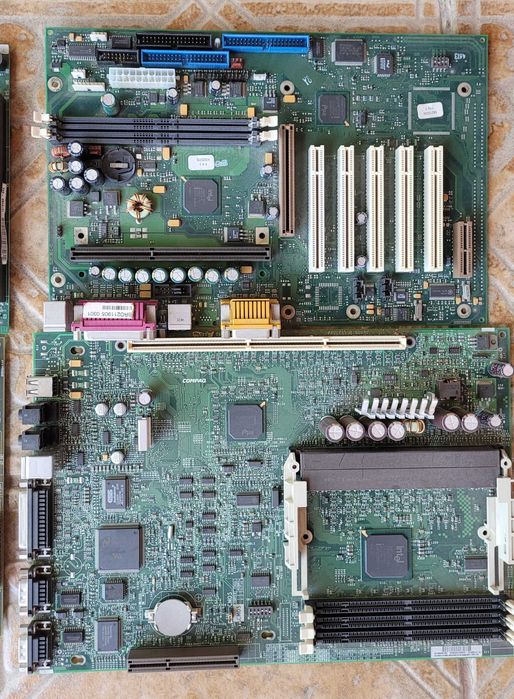 Дънни платки за настолни компютри - работещи