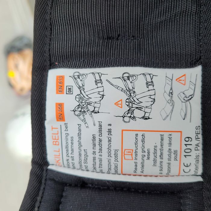 Ham de lucru si casca Rock empire