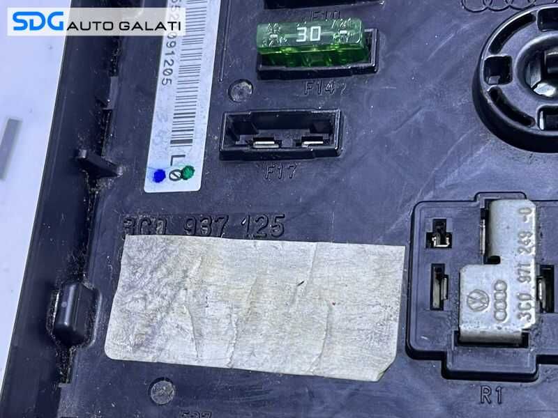 Panou Tablou Sigurante Relee VW Passat B6 2005 - 2010 Cod 3C0937125 [B0035]