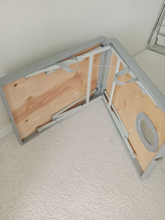 Массажный кушетка