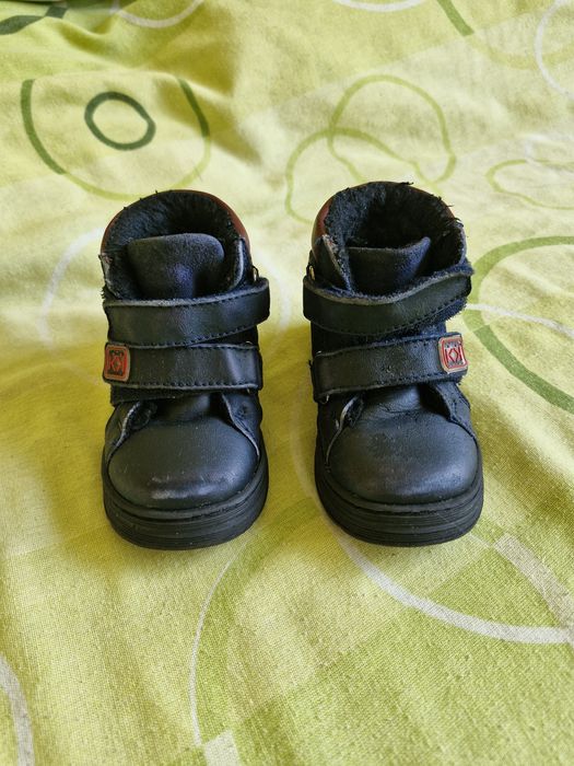 Топли ботуши, обувки и маратонки/кецове за момче (размер от 19 до 23)