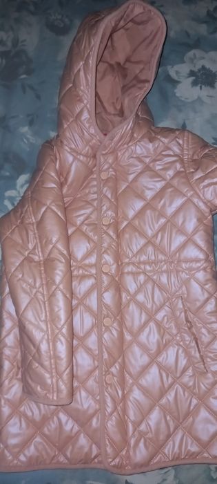 Куртки осень-весна,за обе 3000