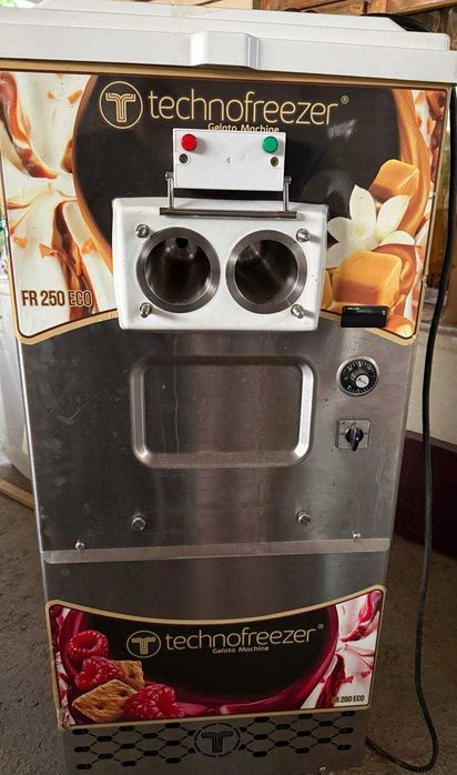 Muzqaymoq va Gelato apparati sotiladi!