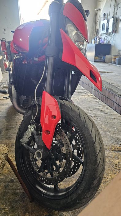 Mv agusta brutale 800r