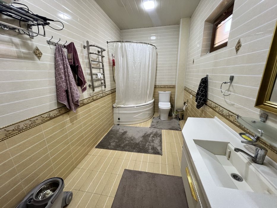 Дом 11соток сельхоз институт,цена 500000 у,е