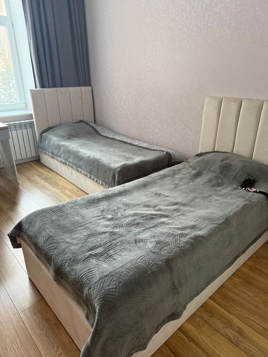 Продается кровать 90/180