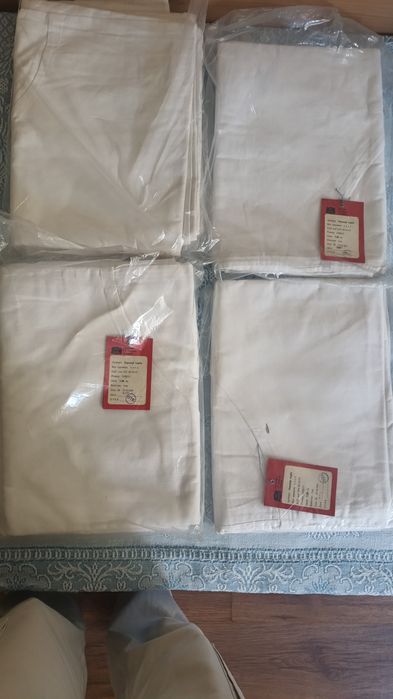 Продавам чисто нови пликове за завивки, размер 150 × 215 см. Хасе