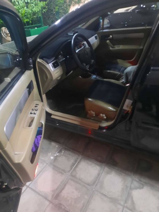 Продается Lacetti