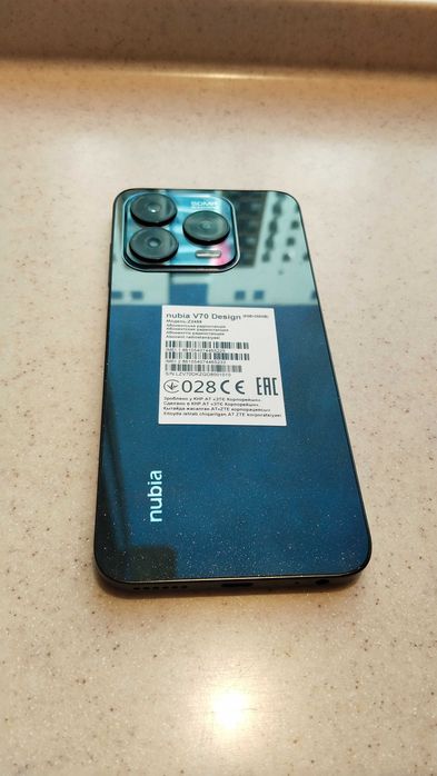 Nubia V70 Design